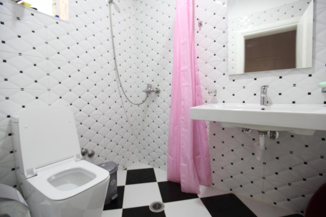 Vila Riza Veliu 3*